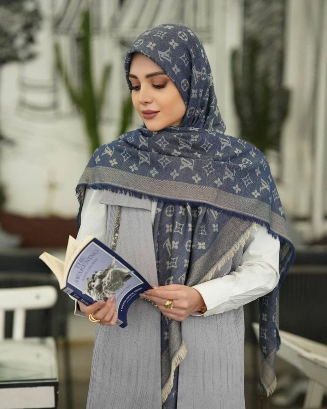 روسری کشمیر اورجینال وارداتی پاییزه دور لمه دار طرح ال وی