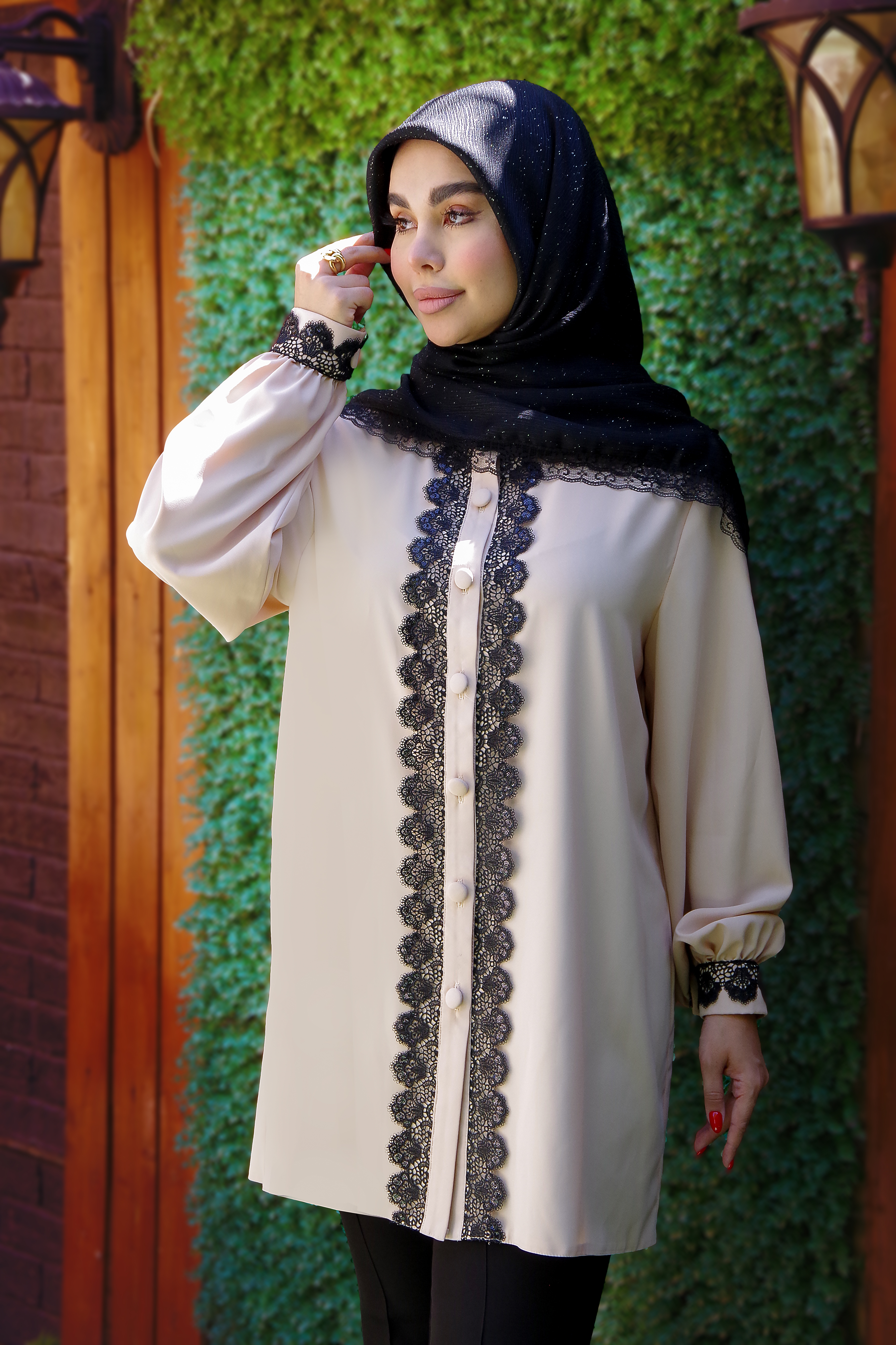 شومیز مشکی مجلسی زنانه (شومیز عقیق)